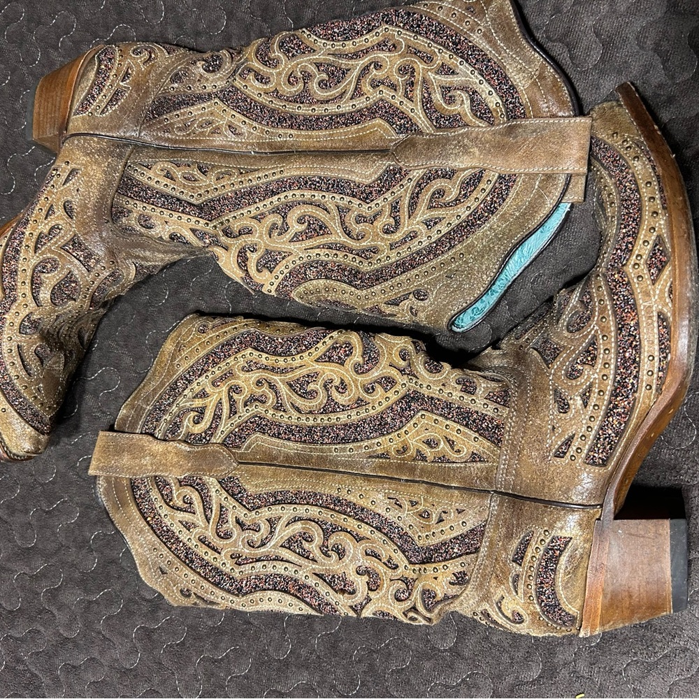 Corral women’s sparkle boots